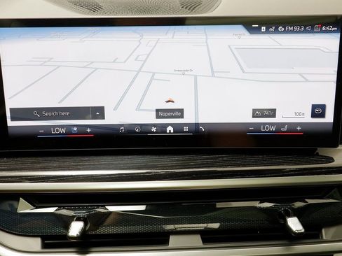 New 2026 BMW X7 xDrive40i w/ M Sport Package AWD/4WD image 11