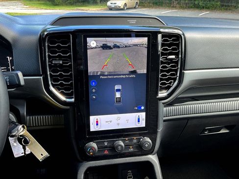 Used 2024 Ford Ranger XLT image 21