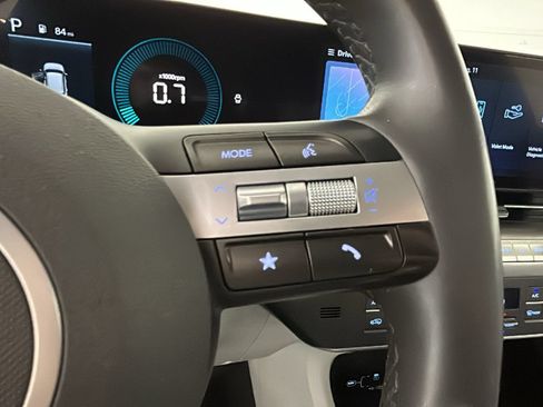 Used 2025 Hyundai Kona SEL AWD/4WD image 20