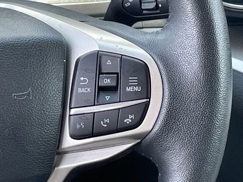 Used 2024 Ford Explorer XLT w/ Equipment Group 202A image 15