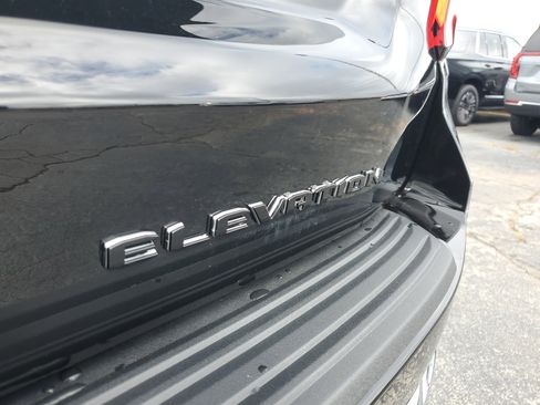 New 2026 GMC Yukon Elevation image 6