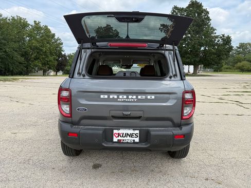 Used 2025 Ford Bronco Sport Outer Banks w/ Outer Banks Tech Package+ AWD/4WD image 41
