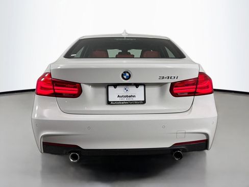 Used 2018 BMW 340i Sedan w/ Premium Package image 7
