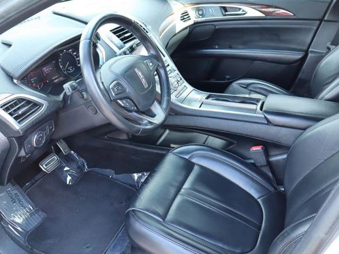 Used 2019 Lincoln MKZ Reserve w/ Reserve Plus Package image 9