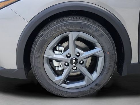 New 2026 Kia K4 FWD image 36