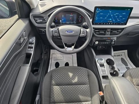 Used 2026 Ford Escape Active w/ Tech Pack #1 AWD/4WD image 14