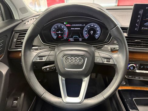 Used 2023 Audi Q5 2.0T Premium Plus w/ Premium Plus Package AWD/4WD image 40