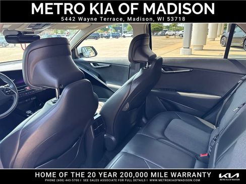 Used 2024 Kia Niro Wind w/ Wind Preserve Package FWD image 30