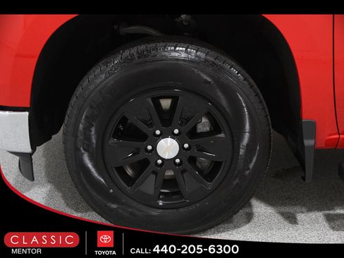 Used 2025 Chevrolet Silverado 1500 W/T w/ WT Value Package RWD image 21