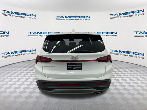 Used 2021 Hyundai Santa Fe SE FWD image 4