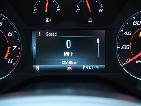 Used 2017 Chevrolet Camaro LT image 4