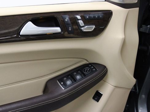 Used 2018 Mercedes-Benz GLE 350 4MATIC image 22