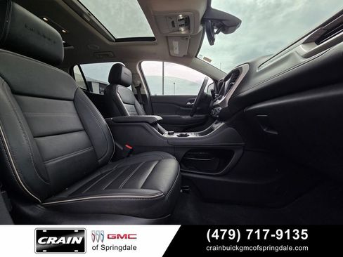 Used 2022 GMC Acadia Denali w/ Denali Ultimate Package AWD/4WD image 30