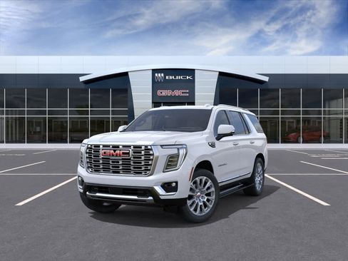New 2026 GMC Yukon Denali w/ Denali Reserve Package AWD/4WD image 8