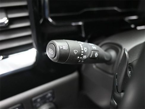 Used 2024 Chevrolet Silverado 1500 LT Trail Boss w/ LT Trail Boss Premium Package image 16