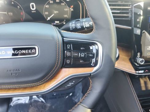 Used 2024 Jeep Grand Wagoneer Series III w/ HD Trailer Tow Package image 20