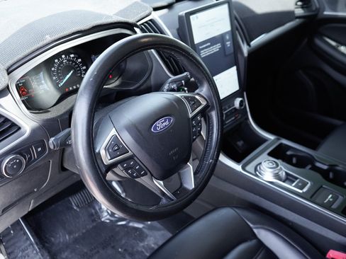 Used 2022 Ford Edge SEL AWD/4WD image 12