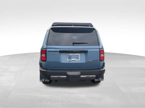 Used 2024 Toyota Land Cruiser image 4