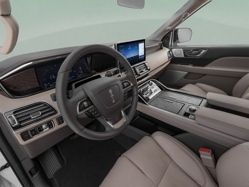 Used 2024 Lincoln Navigator L Reserve AWD/4WD image 42