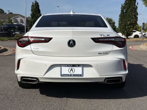 Used 2022 Acura TLX w/ Technology Package AWD/4WD image 4