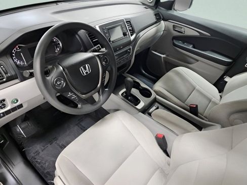 Used 2016 Honda Pilot LX image 24
