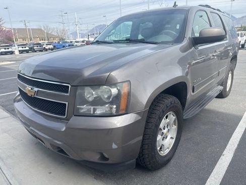 Used 2011 Chevrolet Tahoe LT image 4
