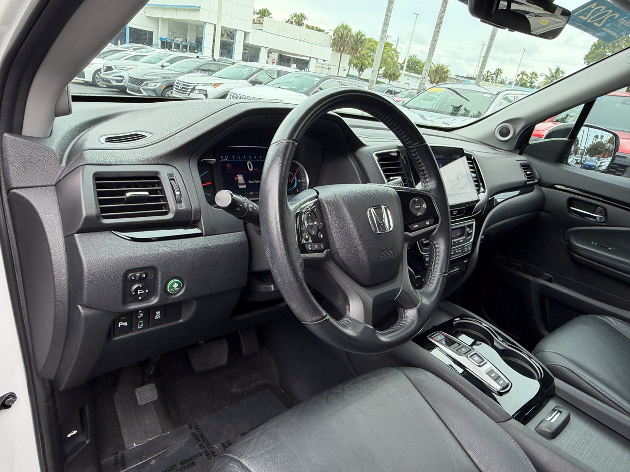 Used 2021 Honda Pilot Touring image 29