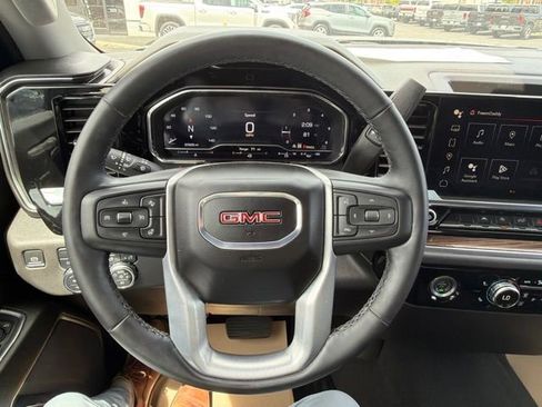 Used 2024 GMC Sierra 1500 Elevation AWD/4WD image 23