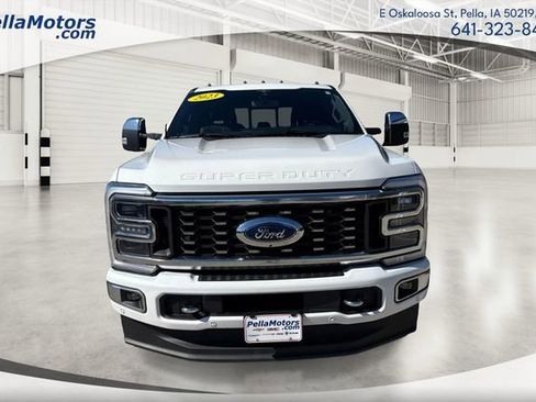 Used 2023 Ford F350 Platinum w/ FX4 Off-Road Package image 7
