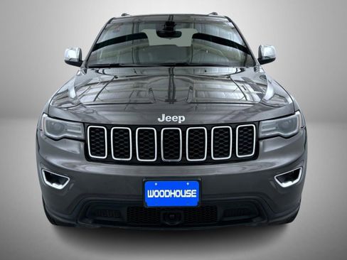 Used 2021 Jeep Grand Cherokee Laredo X image 2