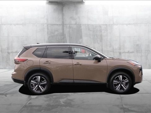 Certified 2024 Nissan Rogue SL w/ SL Premium Package image 5