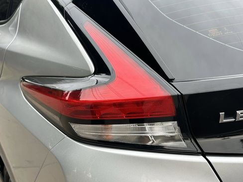 Used 2021 Nissan Leaf SV w/ SV Technology Package image 54