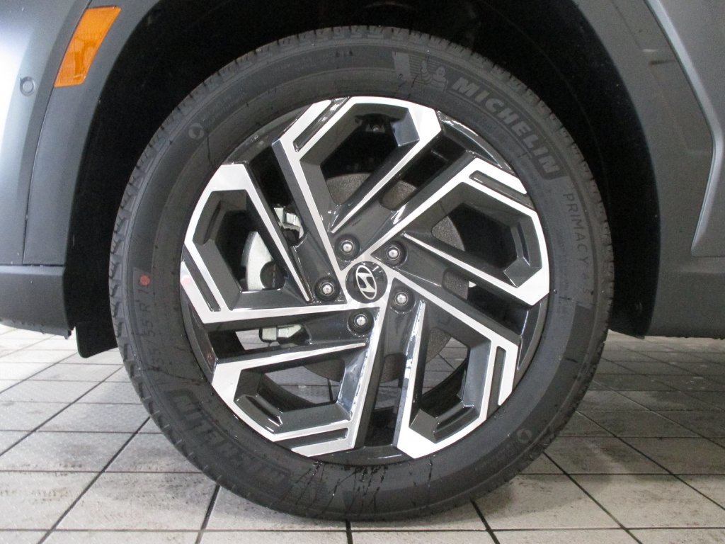 New 2026 Hyundai Tucson Limited AWD/4WD image 18