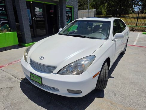 Used 2002 Lexus ES 330 w/ Premium Pkg FWD image 58