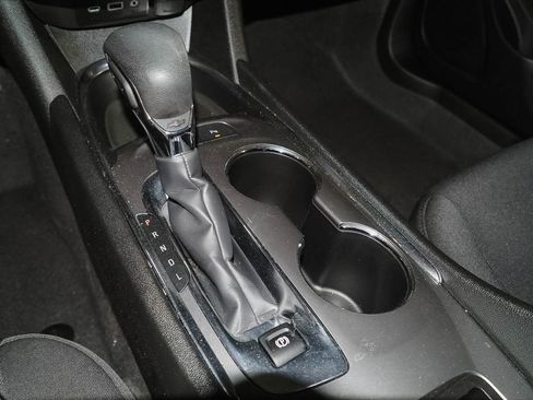 Used 2024 Chevrolet Malibu LT FWD image 10