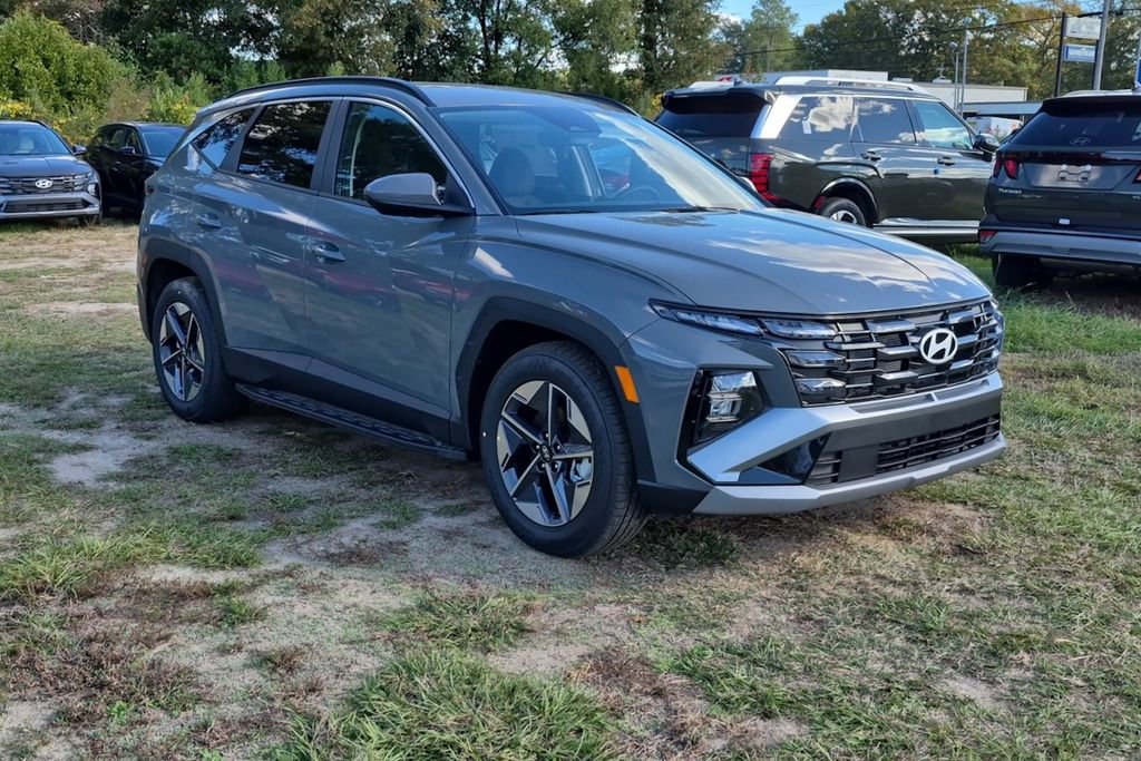New 2026 Hyundai Tucson SEL Plus FWD image 3