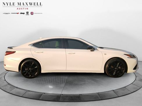 Used 2021 Lexus ES 350 F Sport w/ Special Edition FWD image 17