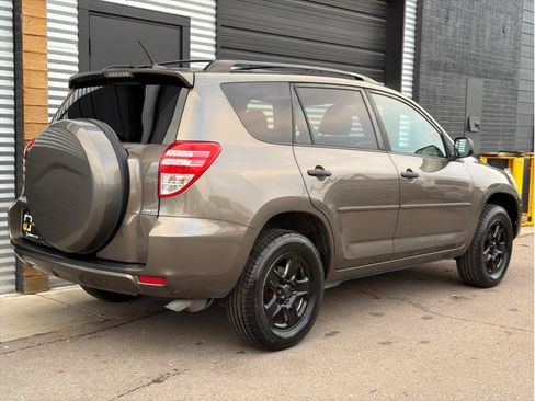 Used 2011 Toyota RAV4 AWD w/ Base L4 Extra Value Pkg image 3