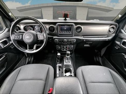 Used 2019 Jeep Wrangler Unlimited Sport S AWD/4WD image 15