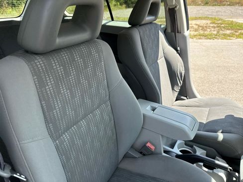 Used 2007 Dodge Caliber SE FWD image 27
