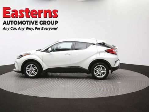 Used 2021 Toyota C-HR LE FWD image 59