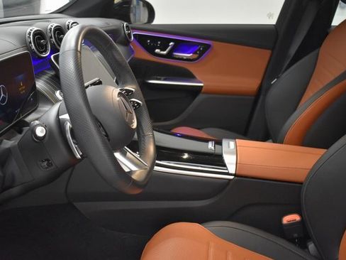 Used 2023 Mercedes-Benz GLC 300 GLC 300 4matic image 24