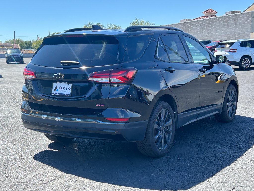 Used 2022 Chevrolet Equinox RS FWD image 3