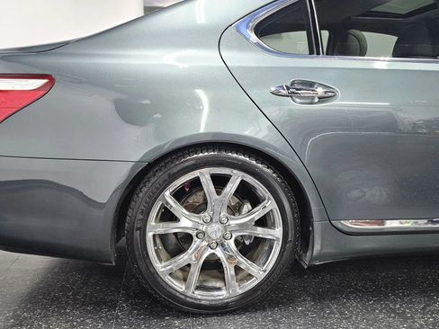 Used 2007 Lexus LS 460 RWD image 18