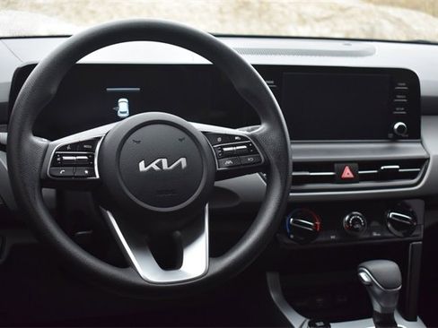 Certified 2026 Kia Seltos LX image 17