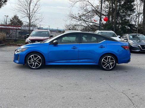 Certified 2025 Nissan Sentra SR image 7