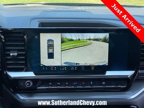 Used 2024 Chevrolet Silverado 1500 High Country w/ Technology Package image 35