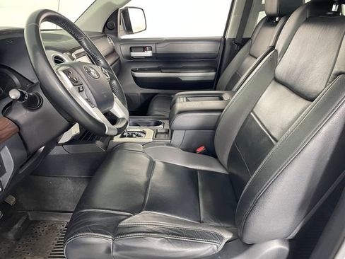 Used 2019 Toyota Tundra Limited w/ Limited Premium Package AWD/4WD image 2
