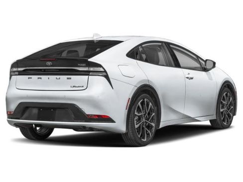 New 2026 Toyota Prius Plug-In Hybrid FWD image 5
