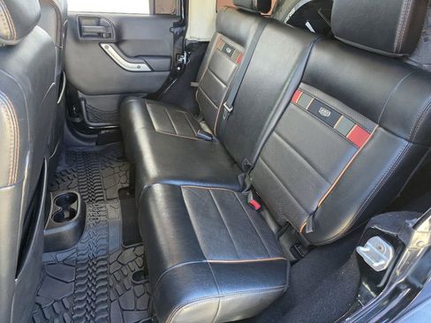 Used 2011 Jeep Wrangler Unlimited 70th Anniversary w/ Connectivity Group AWD/4WD image 26
